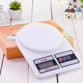 ترازو دیجیتالی 10 کیلوگرمی آشپزخانه با دقت یک گرم