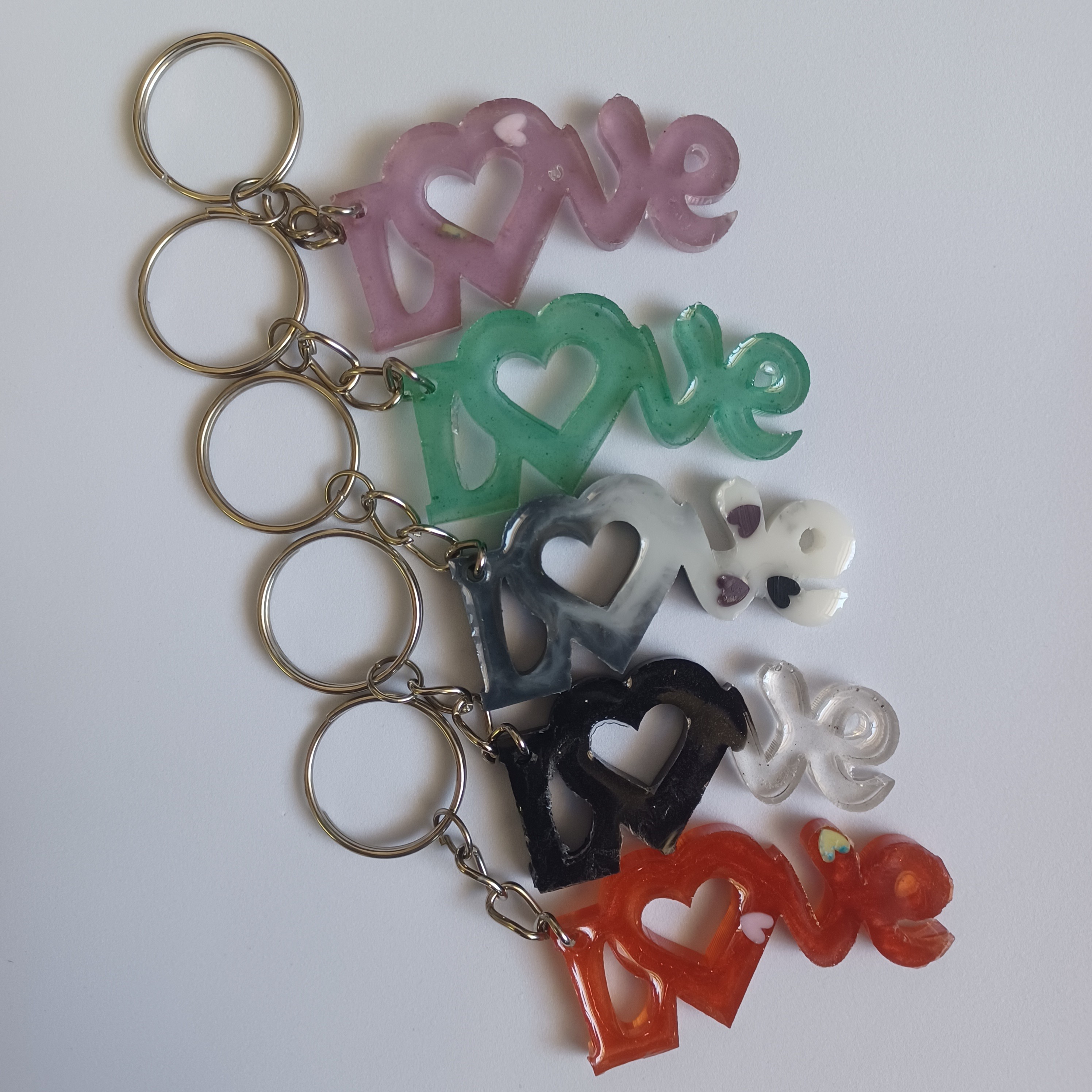 جاسوئیچی طرح love کیفیت عالی