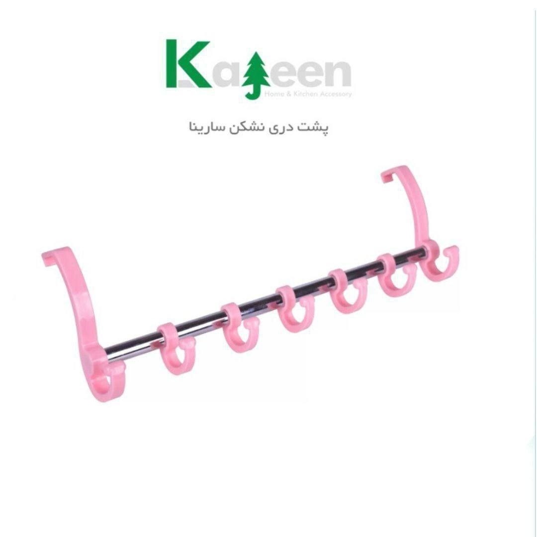 پشت دری پلاستیکی و آویز لباس