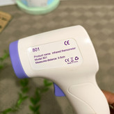 تب سنج لیزری غیر تماسی AD801