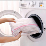 توری ماشین لباسشویی مخصوص جدا کردن لباس زیر و کفش برای شستشوی بهتر